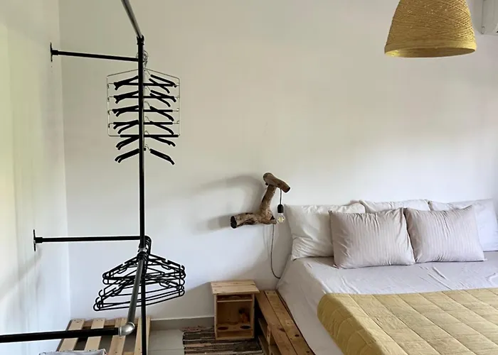Appartamento Midcentury Modern 1 Bedroom In *