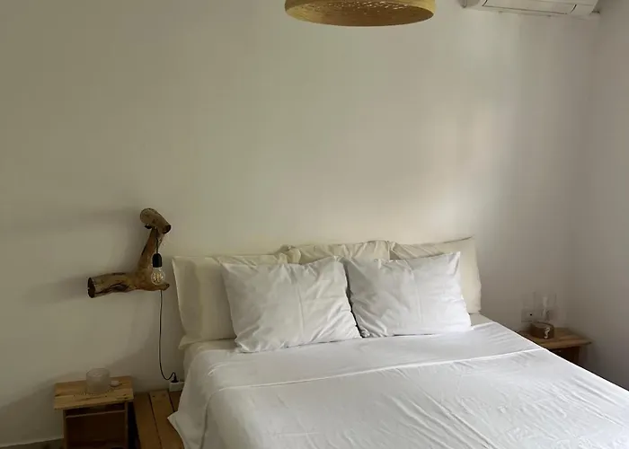 Midcentury Modern 1 Bedroom In Appartamento *