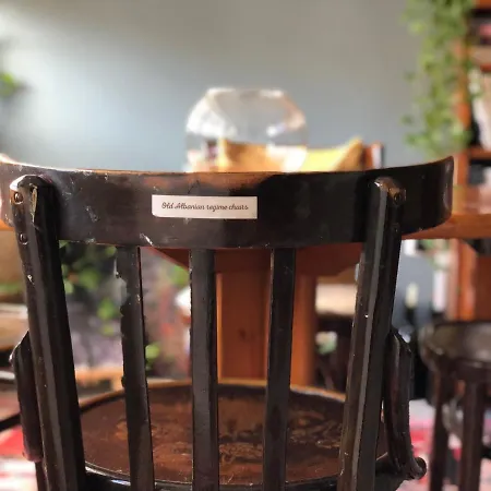 Daire Midcentury Modern 1 Bedroom In Tiran