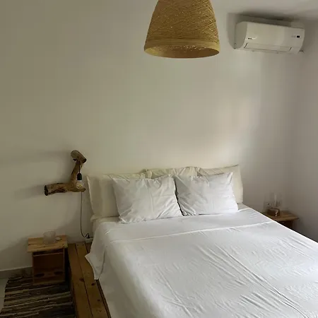 Midcentury Modern 1 Bedroom In Daire *